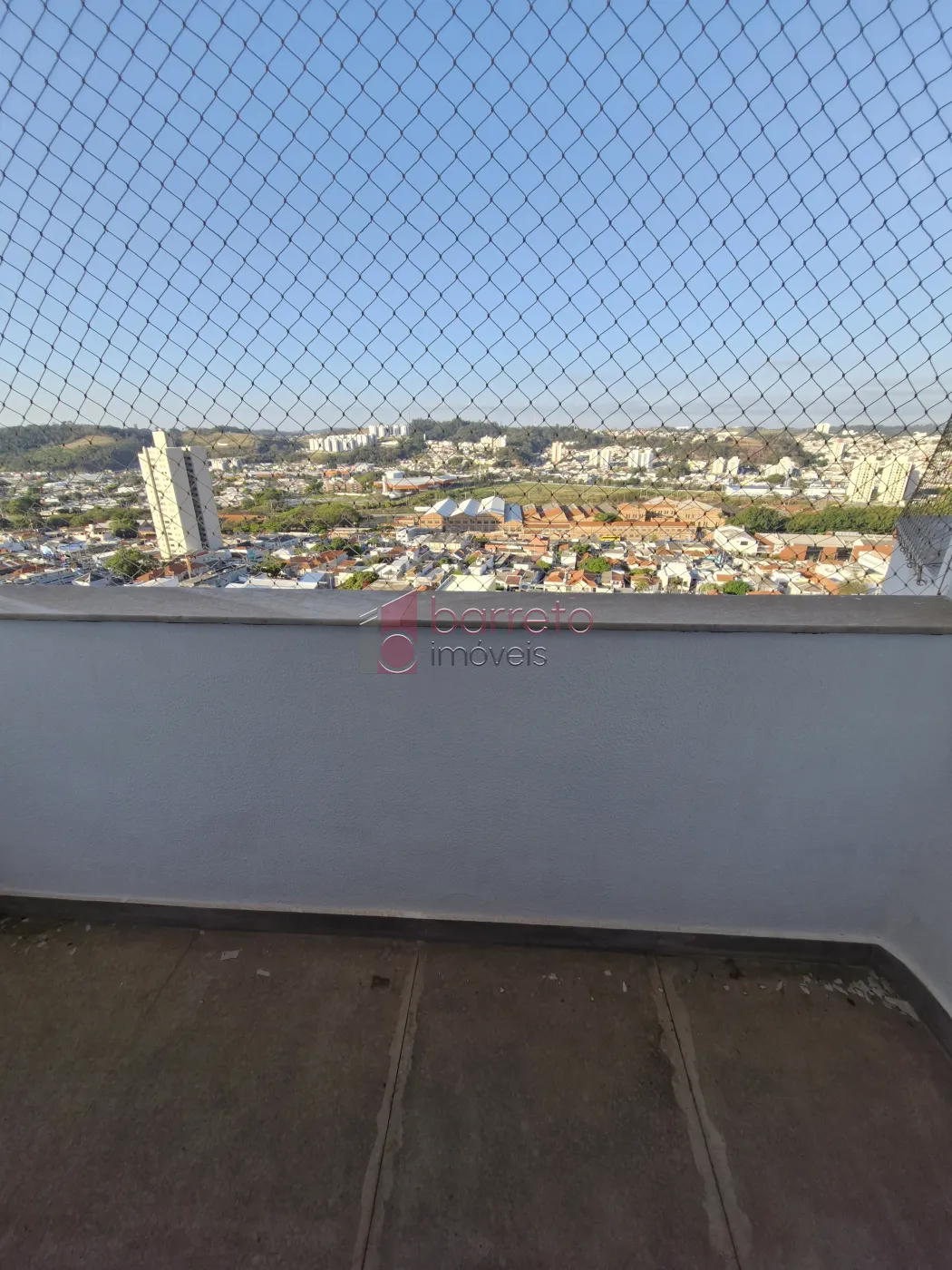 APARTAMENTO PARA LOCAÇÃO OU VENDA, NO CONDOMÍNIO EDIFÍCIO MEDITERRÂNEO NO CENTRO DE JUNDIAÍ – SP