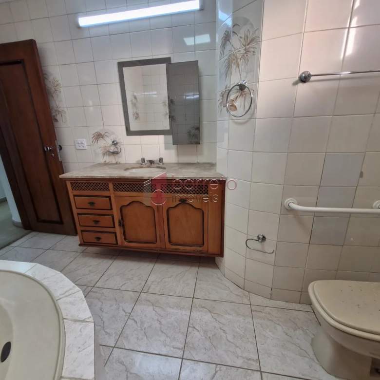 APARTAMENTO PARA LOCAÇÃO OU VENDA, NO CONDOMÍNIO EDIFÍCIO MEDITERRÂNEO NO CENTRO DE JUNDIAÍ – SP