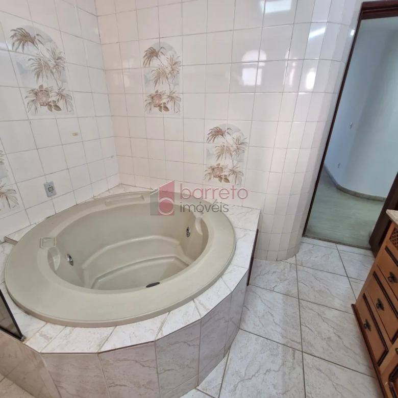 APARTAMENTO PARA LOCAÇÃO OU VENDA, NO CONDOMÍNIO EDIFÍCIO MEDITERRÂNEO NO CENTRO DE JUNDIAÍ – SP