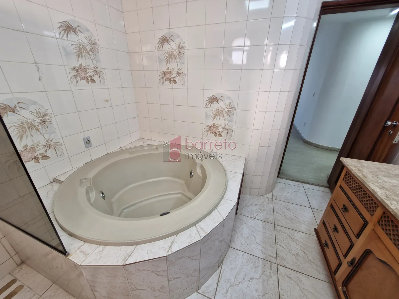 APARTAMENTO PARA LOCAÇÃO OU VENDA, NO CONDOMÍNIO EDIFÍCIO MEDITERRÂNEO NO CENTRO DE JUNDIAÍ – SP