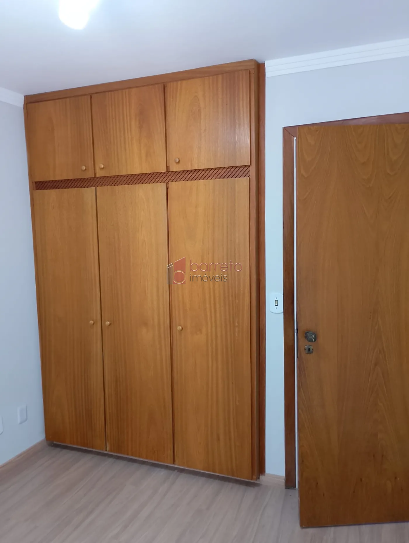 APARTAMENTO À VENDA NO CONDOMÍNIO LIBERDADE – JUNDIAÍ/SP