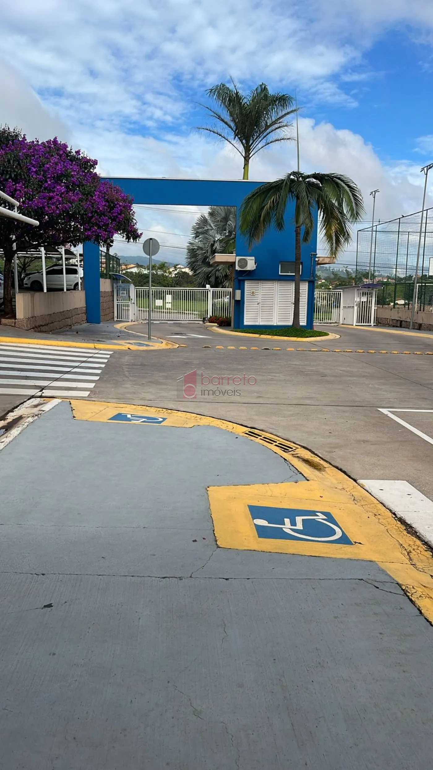 APARTAMENTO À VENDA NO CONDOMÍNIO DÁLIA NO BAIRRO CIDADE JARDIM EM JUNDIAÍ/SP