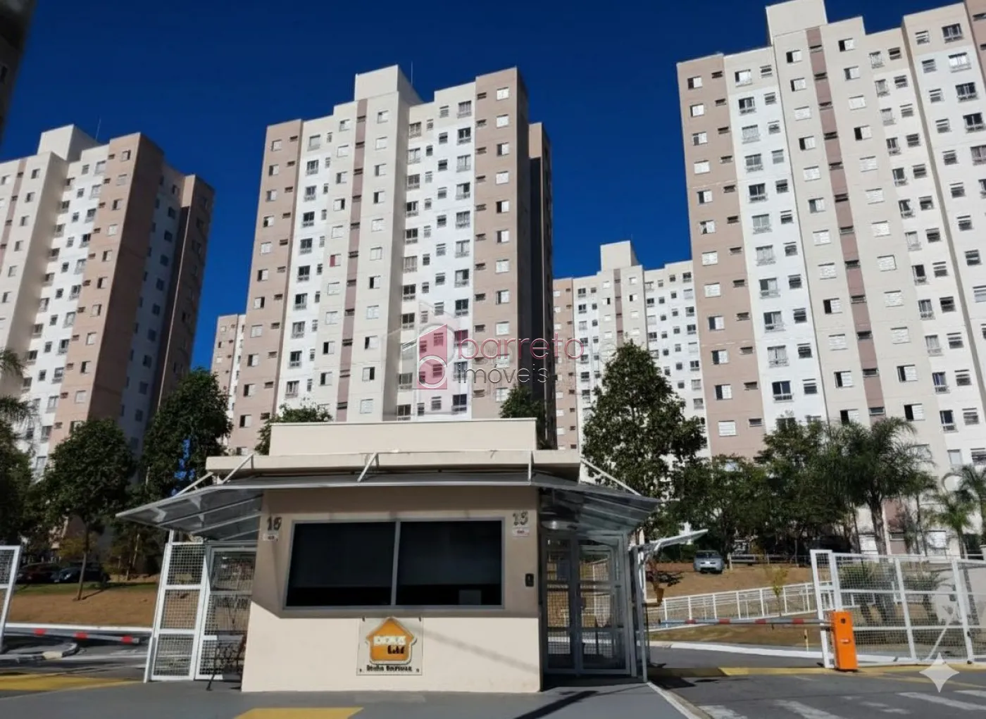 APARTAMENTO À VENDA NO CONDOMÍNIO DOCE LAR BELLA COLÔNIA EM JUNDIAÍ/SP