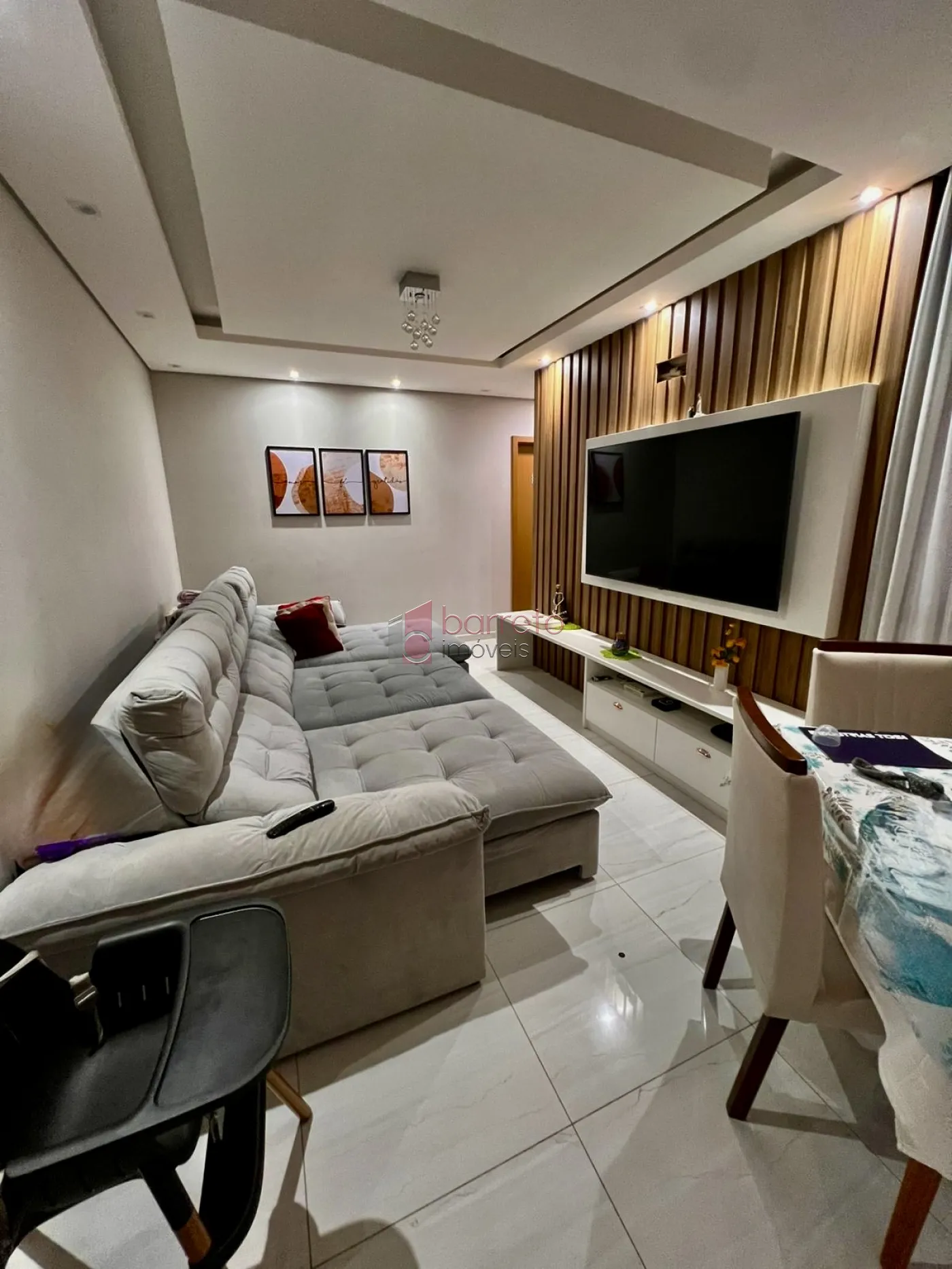 APARTAMENTO À VENDA NO CONDOMÍNIO MYRIAD NO BAIRRO ENGORDADOURO EM JUNDIAÍ/SP