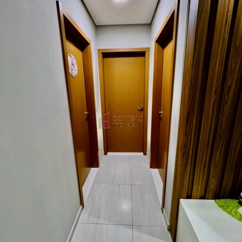 APARTAMENTO À VENDA NO CONDOMÍNIO MYRIAD NO BAIRRO ENGORDADOURO EM JUNDIAÍ/SP