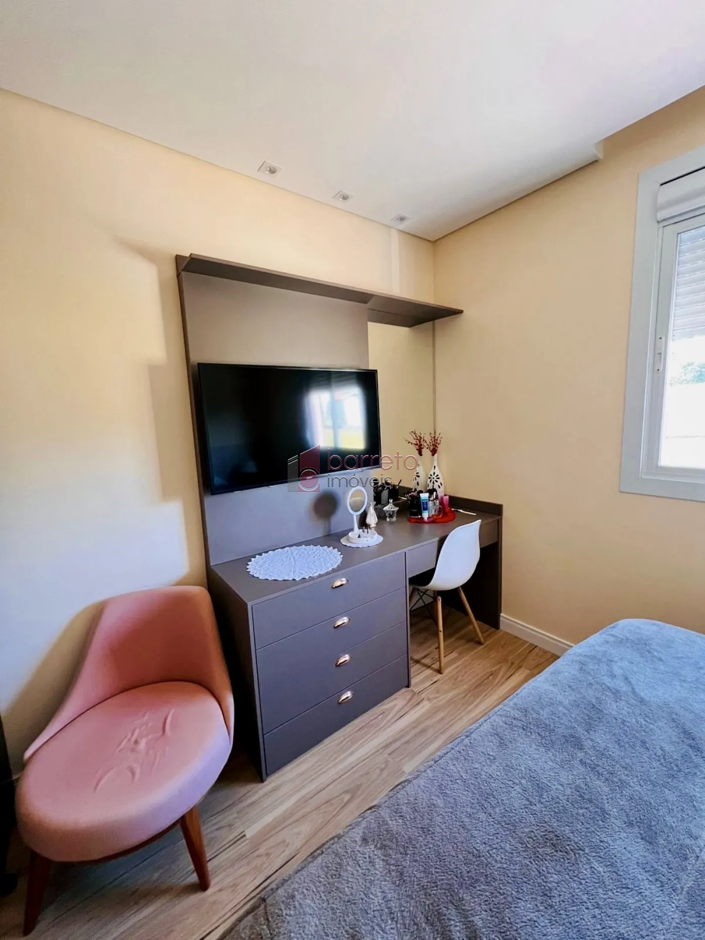 APARTAMENTO À VENDA NO CONDOMÍNIO MYRIAD NO BAIRRO ENGORDADOURO EM JUNDIAÍ/SP