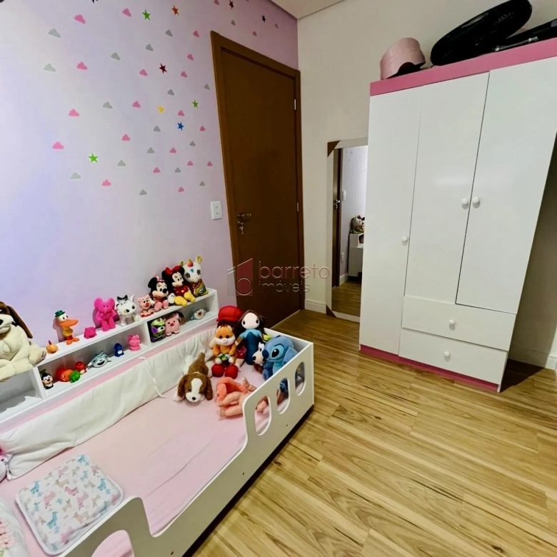APARTAMENTO À VENDA NO CONDOMÍNIO MYRIAD NO BAIRRO ENGORDADOURO EM JUNDIAÍ/SP