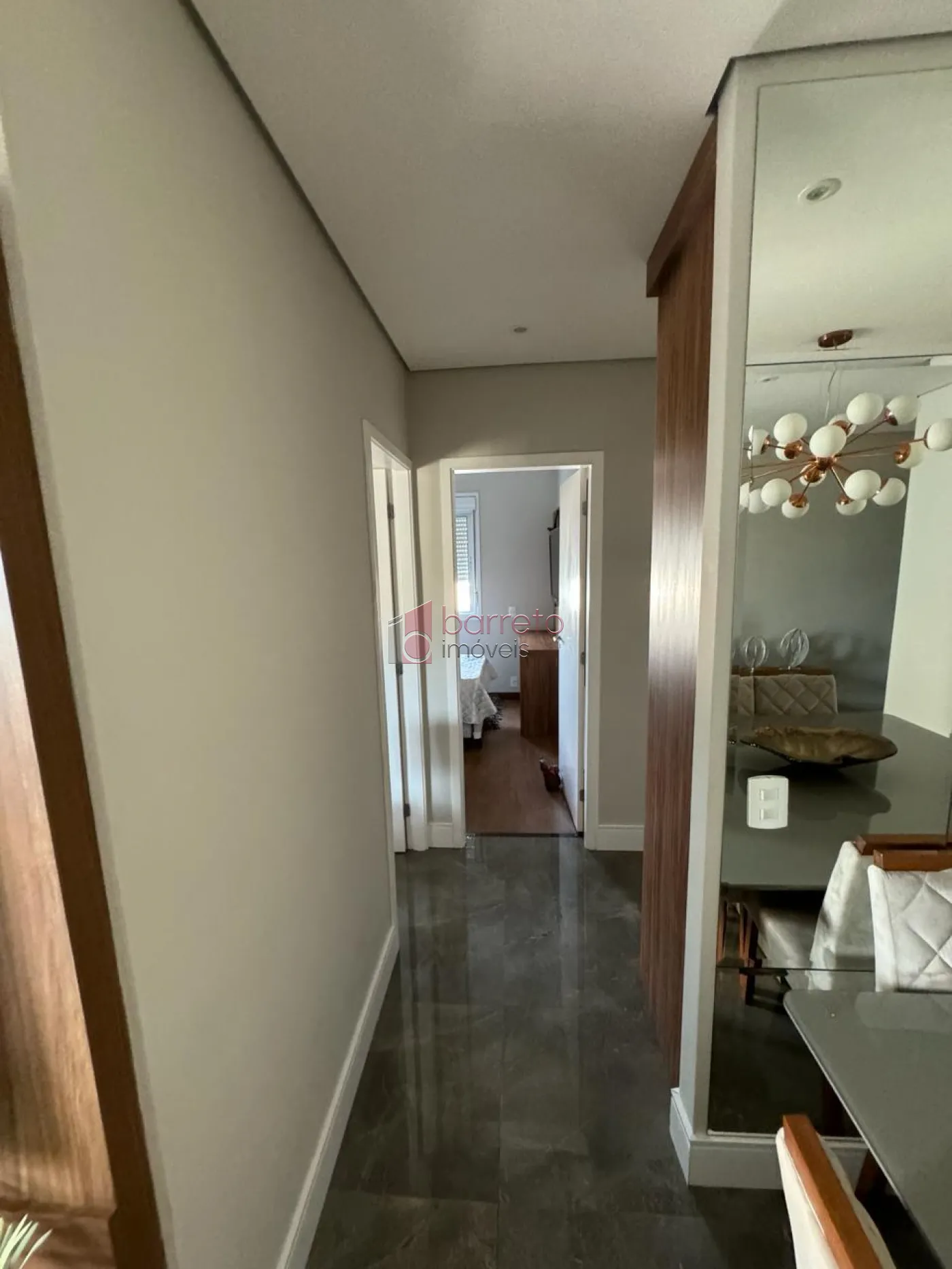 APARTAMENTO MOBILIADO PARA VENDA NO CONDOMÍNIO HANBURY PARK – JUNDIAÍ/SP