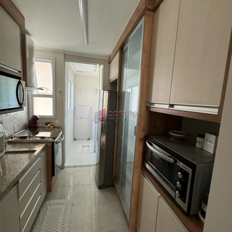 APARTAMENTO MOBILIADO PARA VENDA NO CONDOMÍNIO HANBURY PARK – JUNDIAÍ/SP