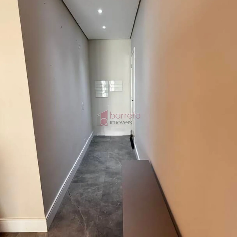 APARTAMENTO MOBILIADO PARA VENDA NO CONDOMÍNIO HANBURY PARK – JUNDIAÍ/SP