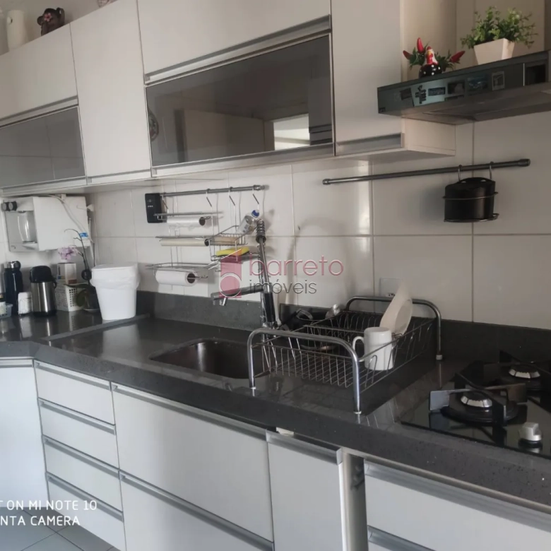 APARTAMENTO À VENDA NO CONDOMÍNIO GARDEN PLACE EM JUNDIAÍ/SP