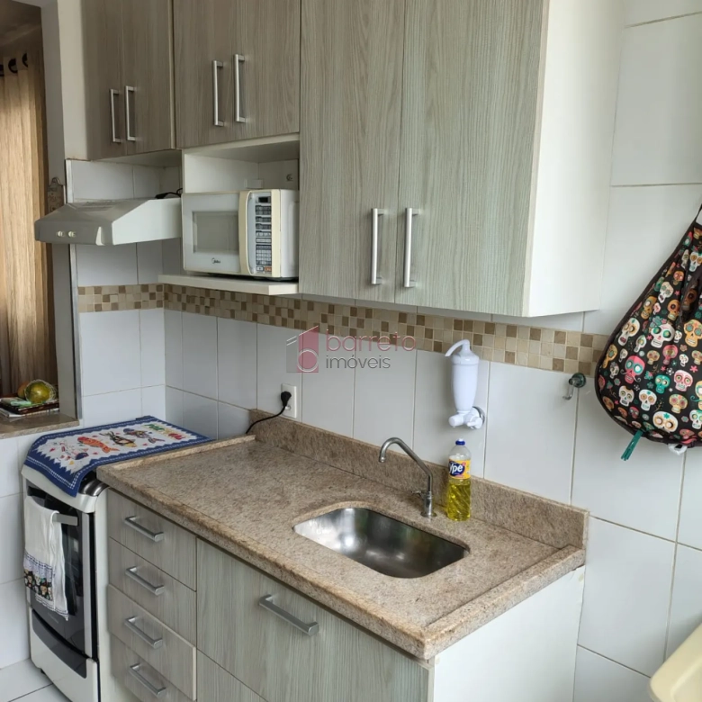 APARTAMENTO TÉRREO À VENDA NO CONDOMÍNIO PARQUE JAMILE NA VILA HORTOLÂNDIA EM JUNDIAÍ/SP