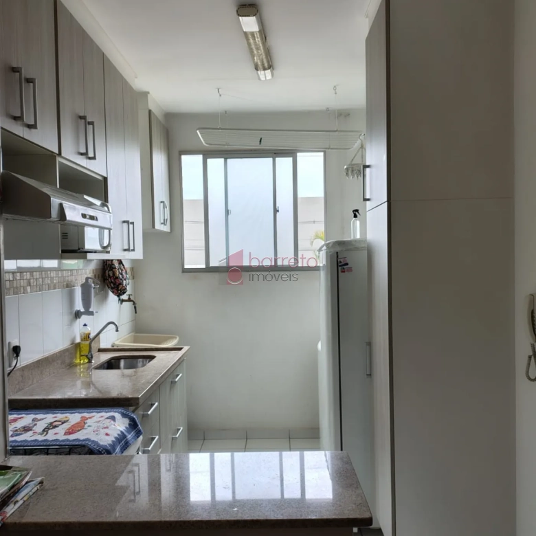 APARTAMENTO TÉRREO À VENDA NO CONDOMÍNIO PARQUE JAMILE NA VILA HORTOLÂNDIA EM JUNDIAÍ/SP