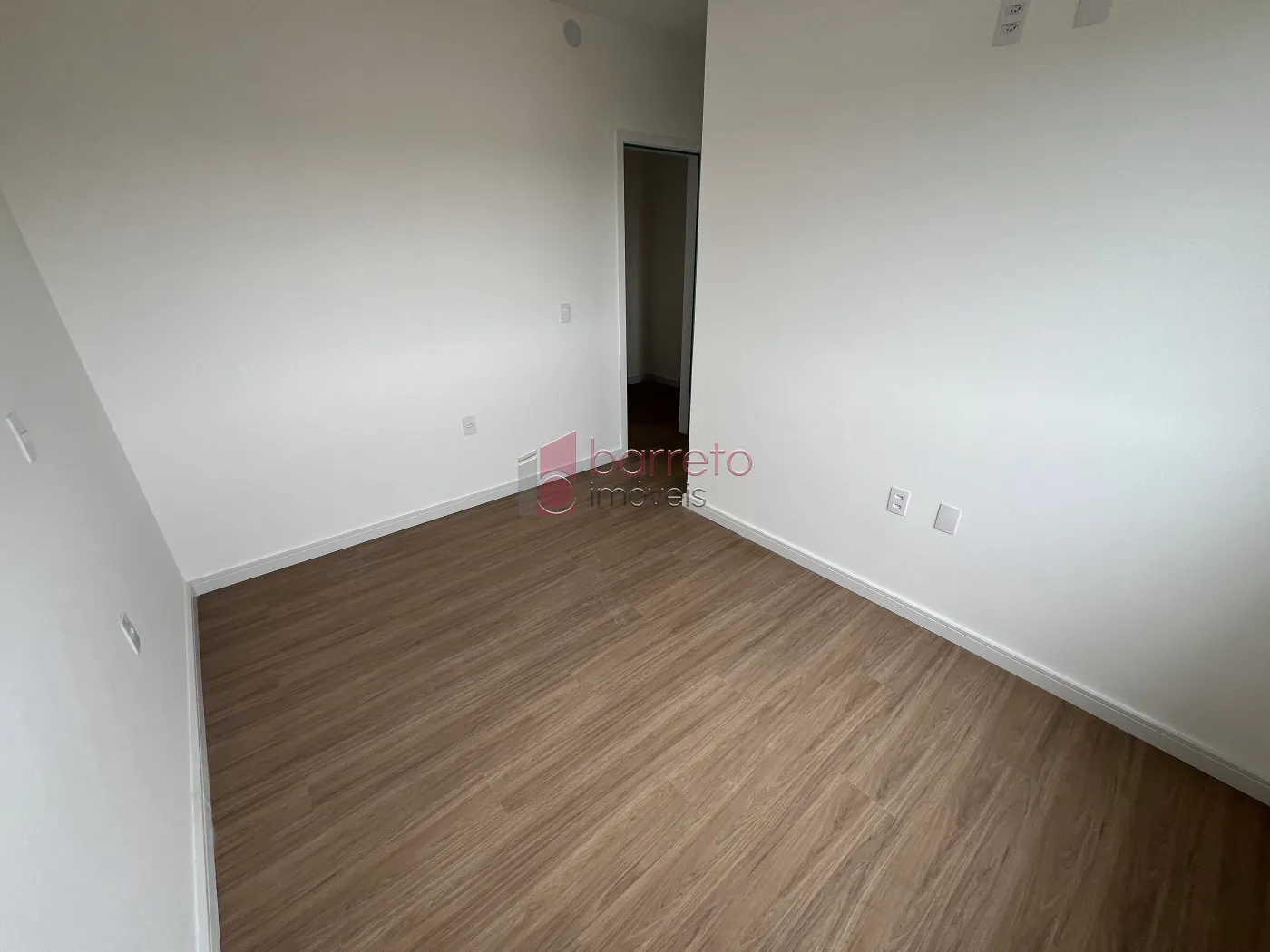 APARTAMENTO À VENDA NO CONDOMÍNIO GIARDINO – JUNDIAÍ/SP