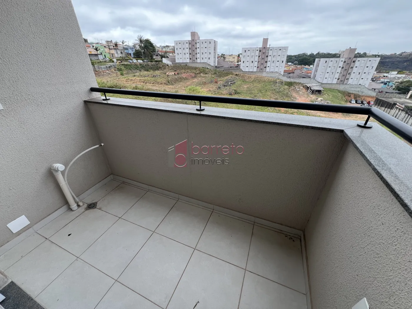 APARTAMENTO À VENDA NO CONDOMÍNIO GIARDINO – JUNDIAÍ/SP
