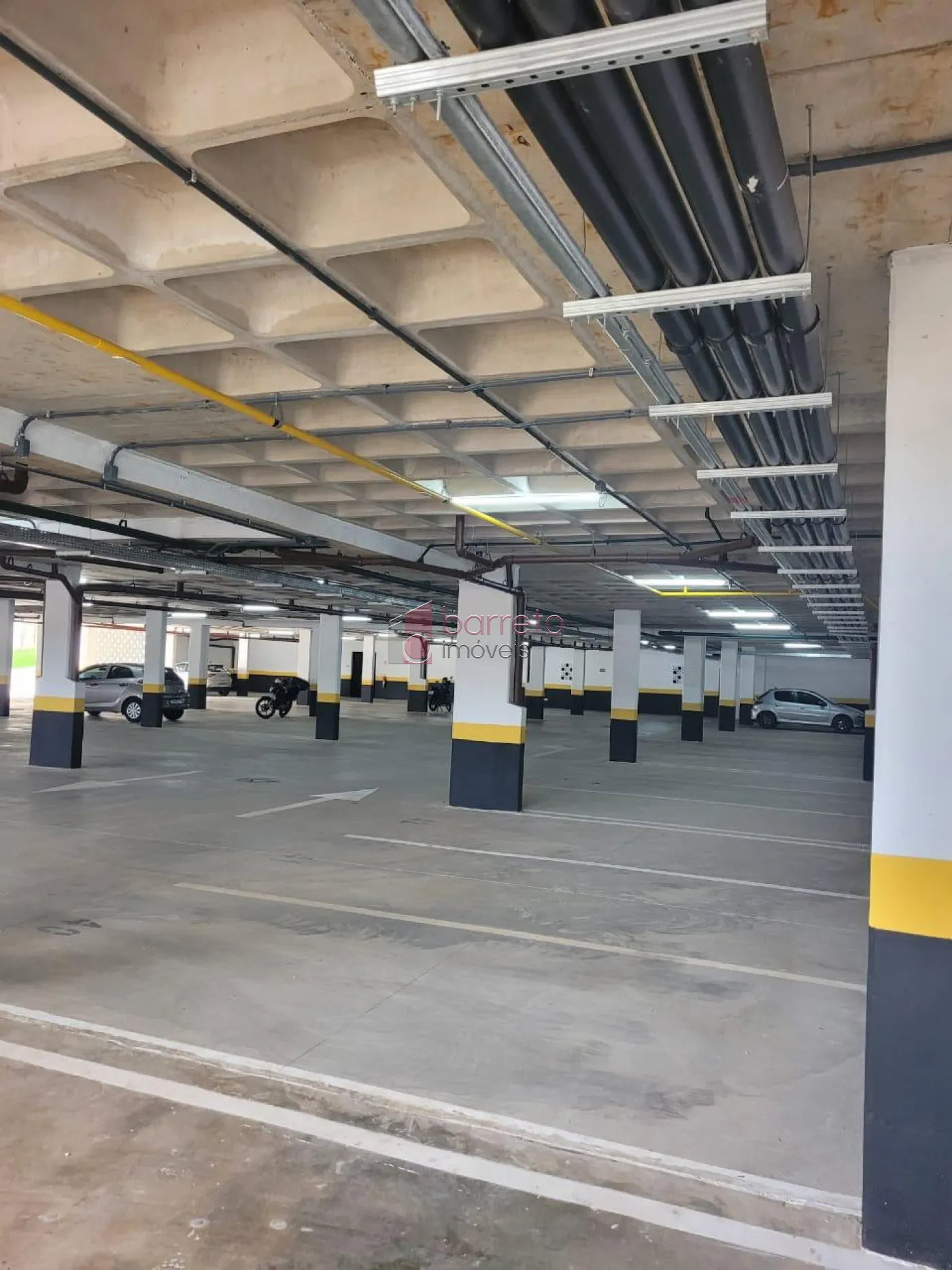 APARTAMENTO À VENDA NO CONDOMÍNIO GIARDINO NO JARDIM COLÔNIA EM JUNDIAÍ/SP