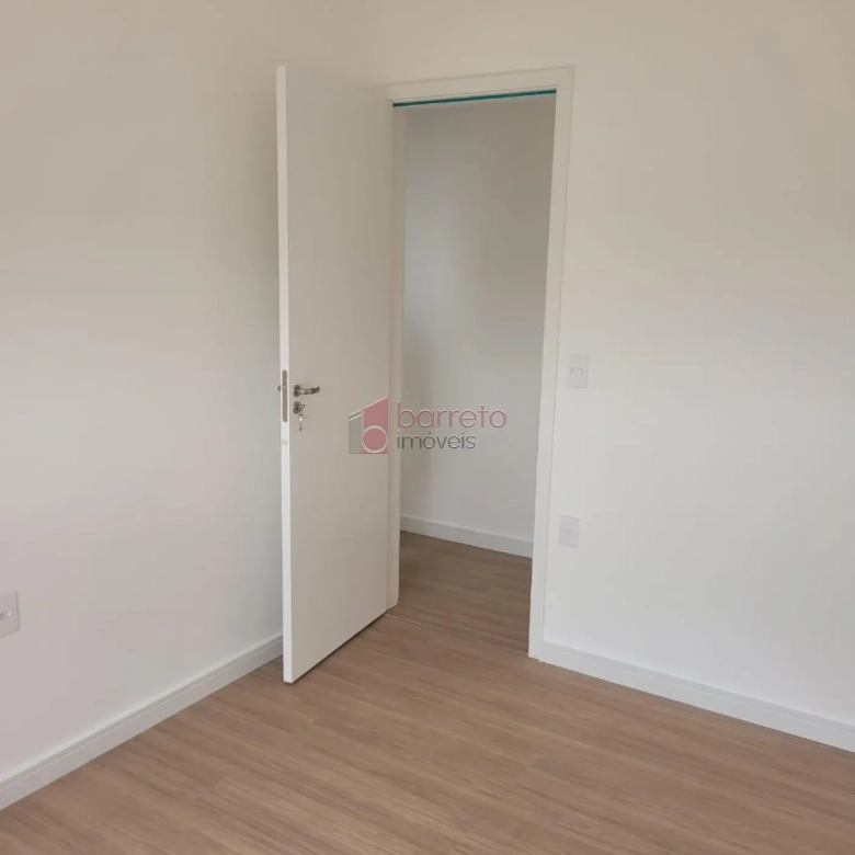 APARTAMENTO À VENDA NO CONDOMÍNIO GIARDINO NO JARDIM COLÔNIA EM JUNDIAÍ/SP