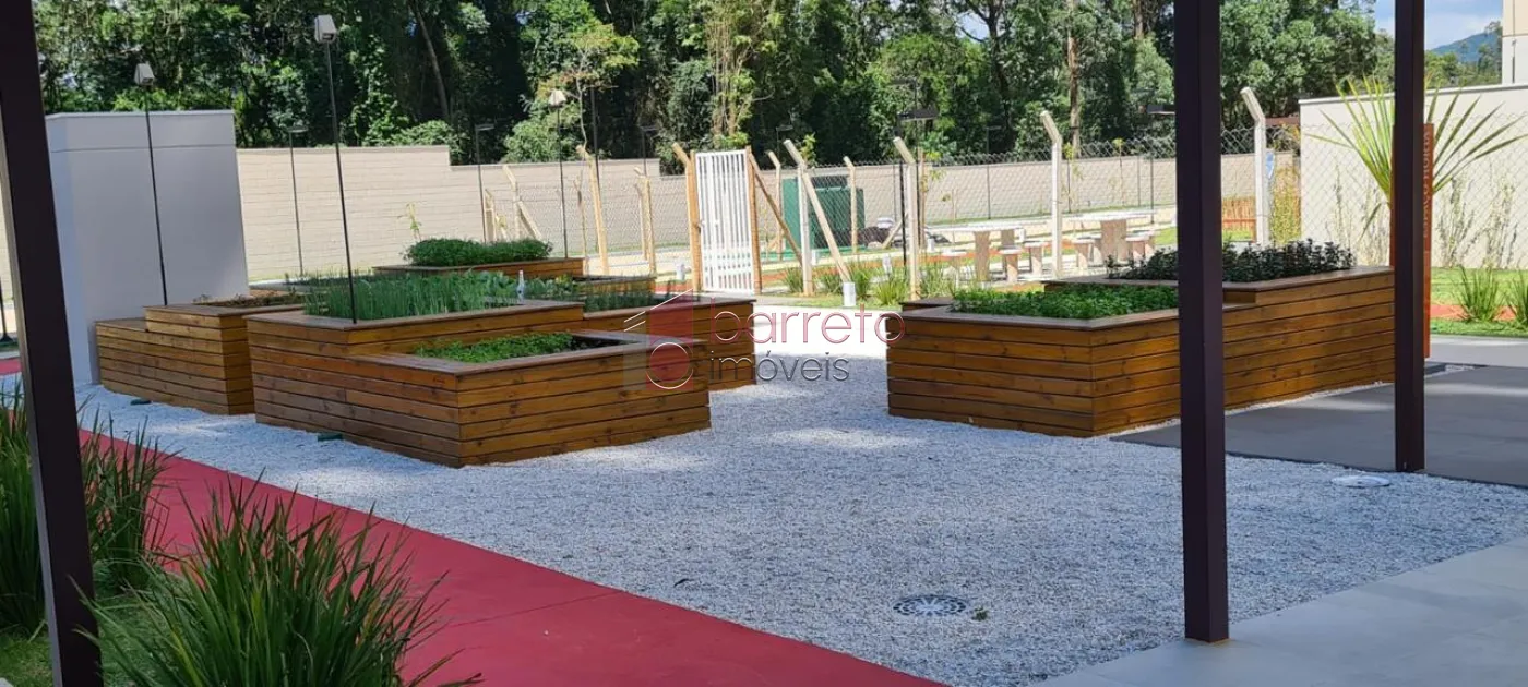 APARTAMENTO COM 2 QUARTOS À VENDA NO CONDOMÍNIO ALTOS DA SAMUEL MARTINS – JARDIM DO LAGO – JUNDIAÍ/SP