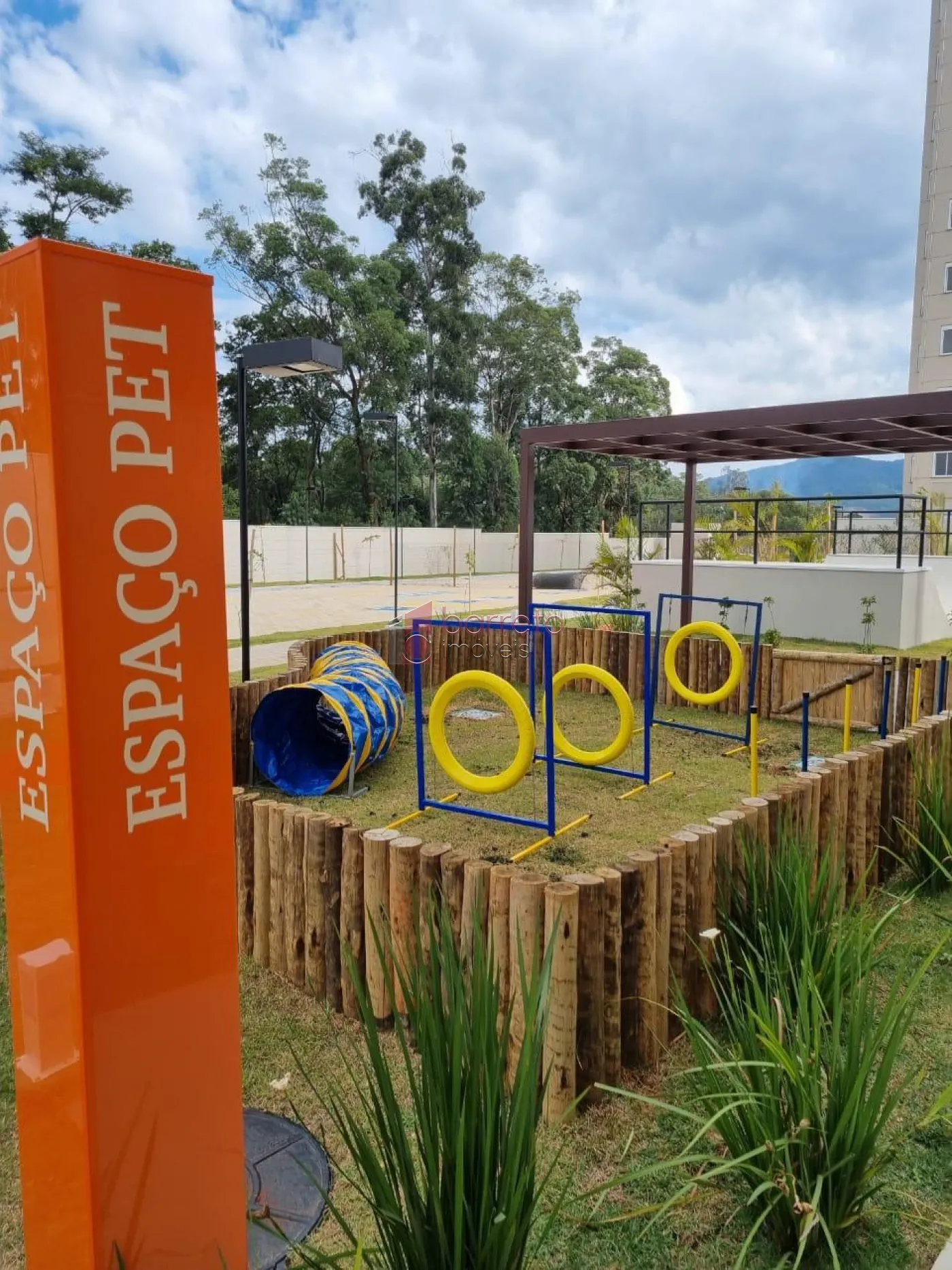 APARTAMENTO COM 2 QUARTOS À VENDA NO CONDOMÍNIO ALTOS DA SAMUEL MARTINS – JARDIM DO LAGO – JUNDIAÍ/SP