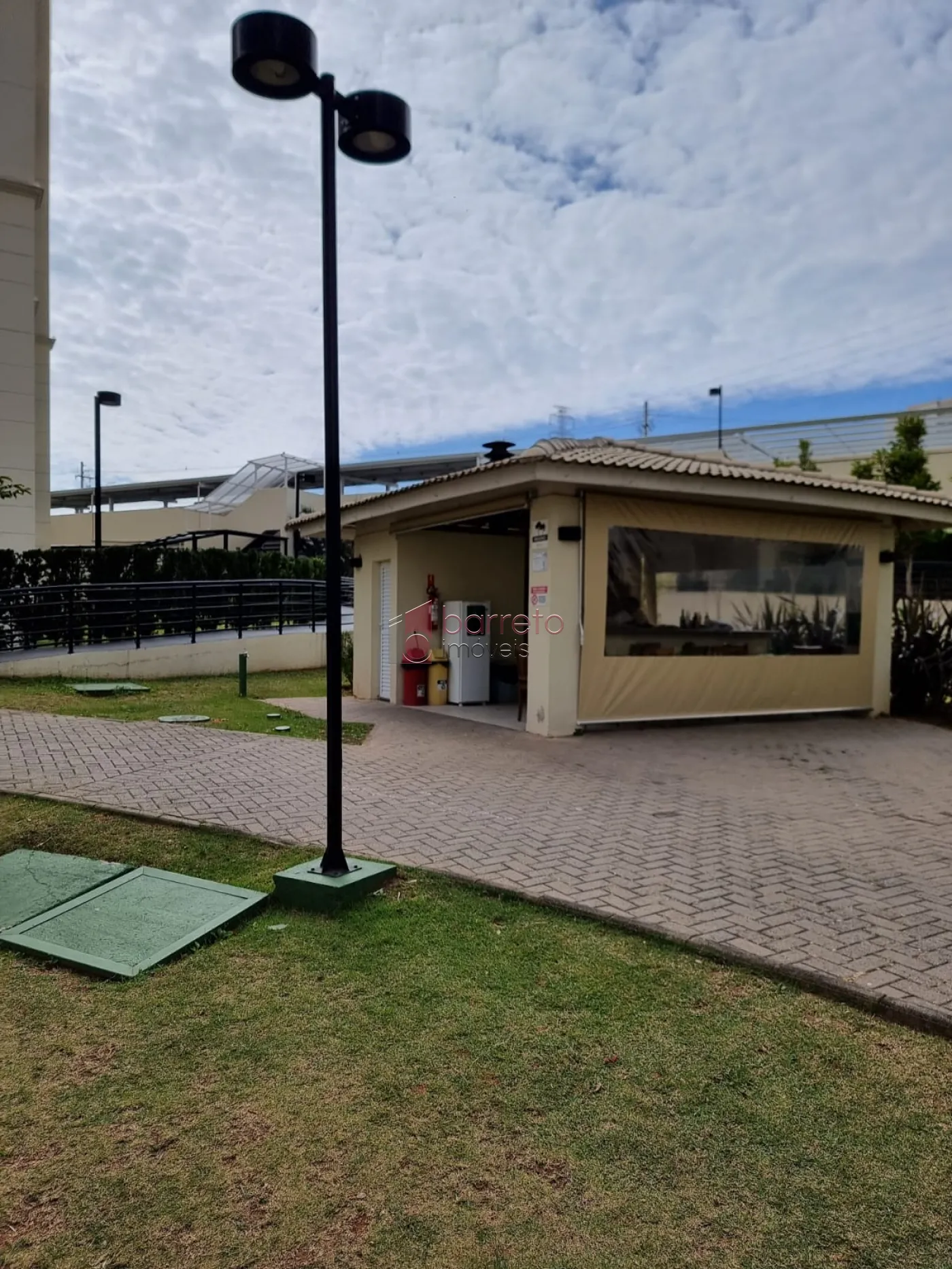 APARTAMENTO PARA VENDA E LOCAÇÃO NO CONDOMÍNIO ATMOSPHERA – JUNDIAÍ/SP