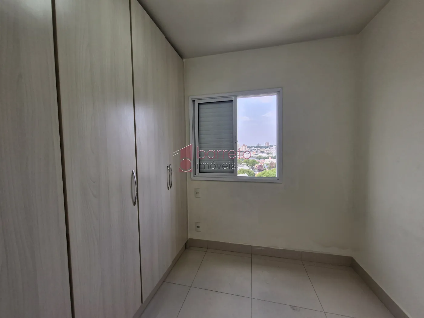 APARTAMENTO À VENDA NO CONDOMÍNIO PIAZZA MESSINA – JARDIM MESSINA EM JUNDIAÍ/SP