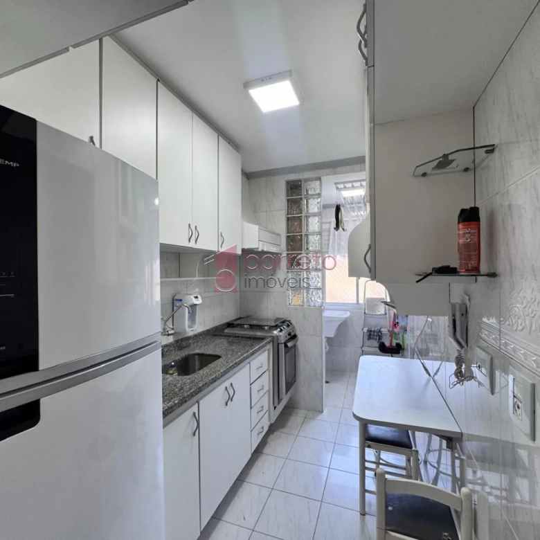 APARTAMENTO MOBILIADO PARA LOCAÇÃO E VENDA NO CONDOMÍNIO NOVE DE JULHO II – JUNDIAÍ/SP