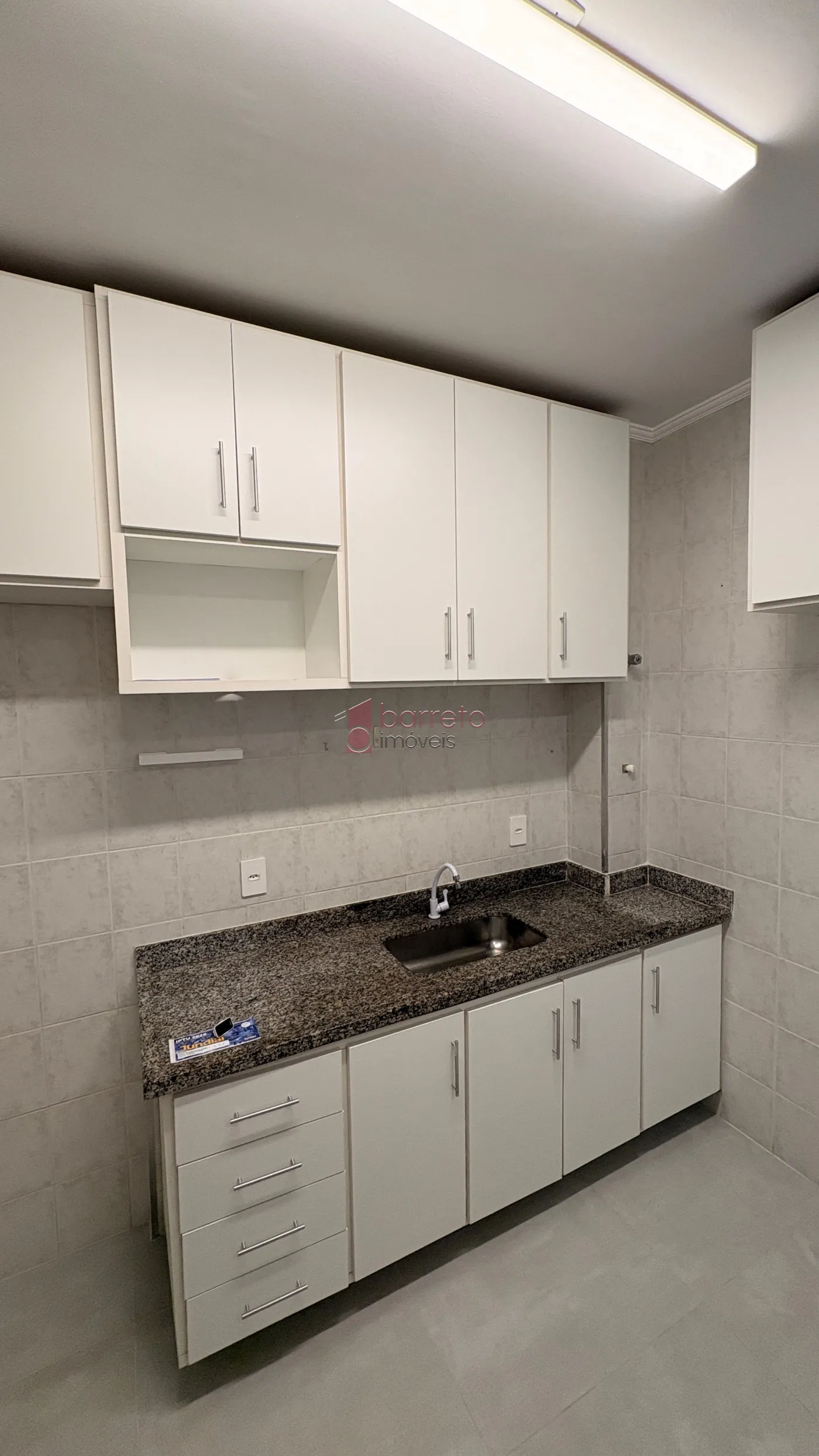 APARTAMENTO PARA LOCAÇÃO NO CONDOMÍNIO CHÁCARA DAS FLORES II – JUNDIAÍ/SP