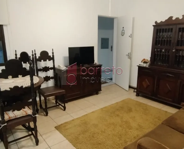 APARTAMENTO À VENDA NO CONDOMÍNIO CHÁCARA DAS FLORES II – JARDIM SANTA TERESA – JUNDIAÍ/SP