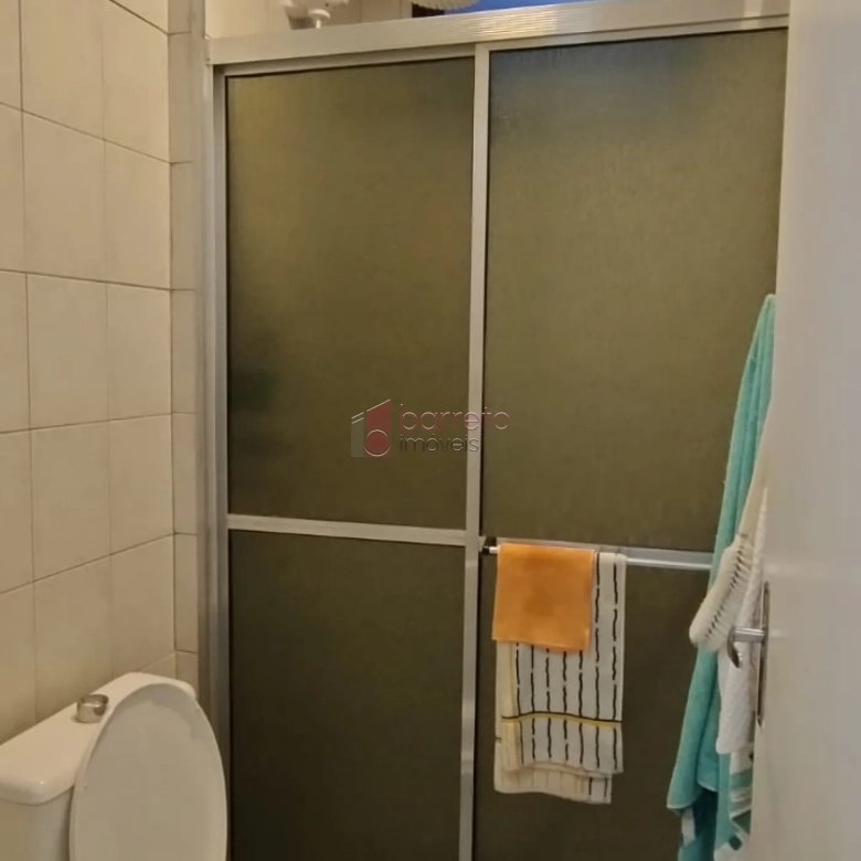 APARTAMENTO À VENDA NO CONDOMÍNIO CHÁCARA DAS FLORES II – JARDIM SANTA TERESA – JUNDIAÍ/SP