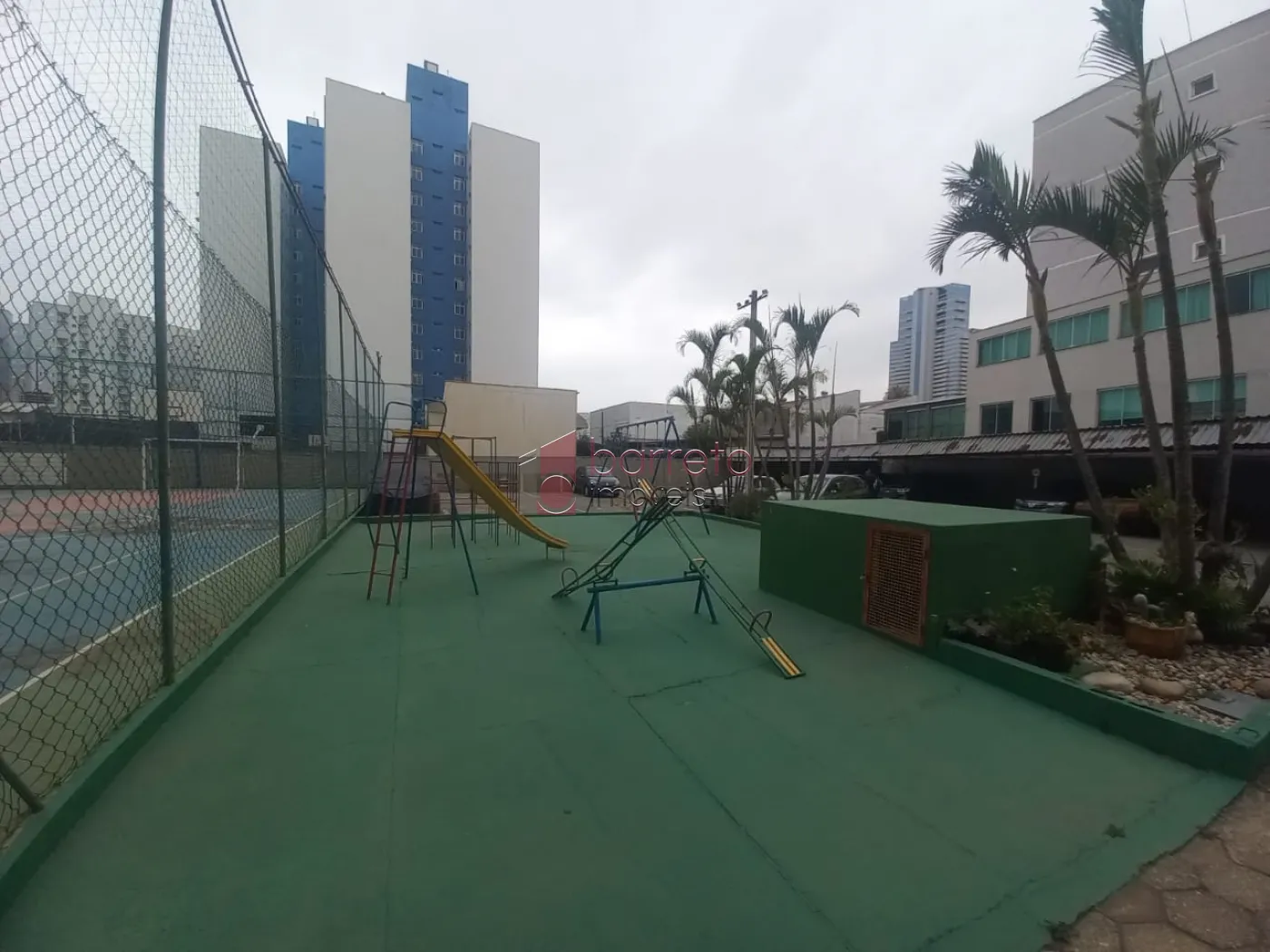 APARTAMENTO À VENDA NO CONDOMÍNIO CHÁCARA DAS FLORES II – JARDIM SANTA TERESA – JUNDIAÍ/SP