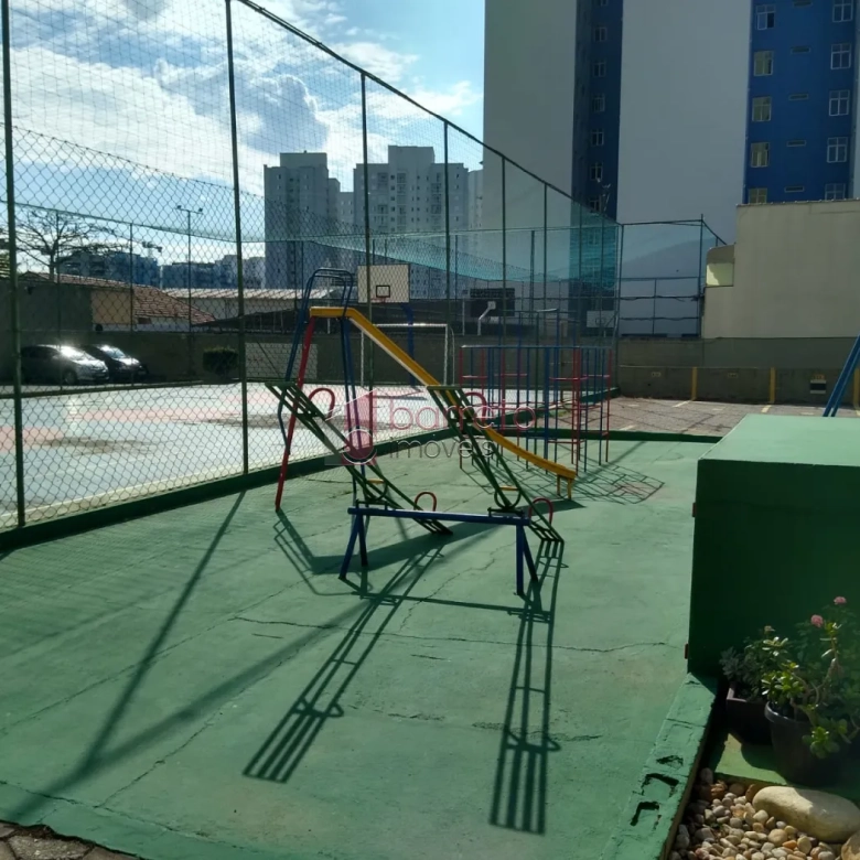 APARTAMENTO À VENDA NO CONDOMÍNIO CHÁCARA DAS FLORES II – JARDIM SANTA TERESA – JUNDIAÍ/SP
