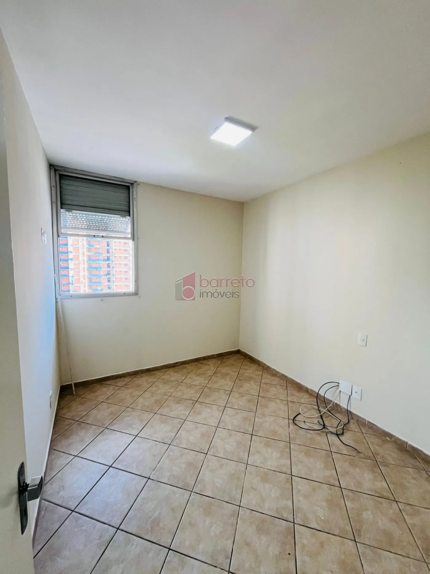 APARTAMENTO PARA LOCAÇÃO NO CONDOMÍNIO CHÁCARA DAS FLORES I – JUNDIAÍ/SP