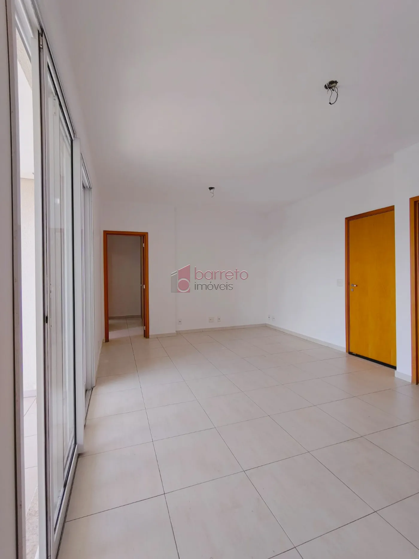 APARTAMENTO À VENDA NO CONDOMÍNIO TERRAÇOS DA SERRA EM JUNDIAÍ/SP