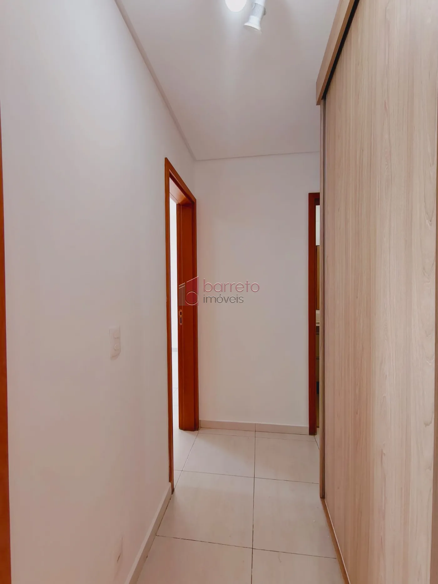 APARTAMENTO À VENDA NO CONDOMÍNIO TERRAÇOS DA SERRA EM JUNDIAÍ/SP