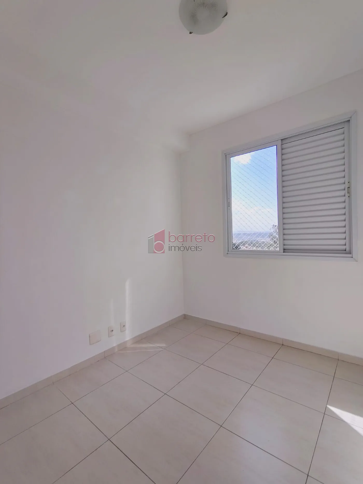 APARTAMENTO À VENDA NO CONDOMÍNIO TERRAÇOS DA SERRA EM JUNDIAÍ/SP