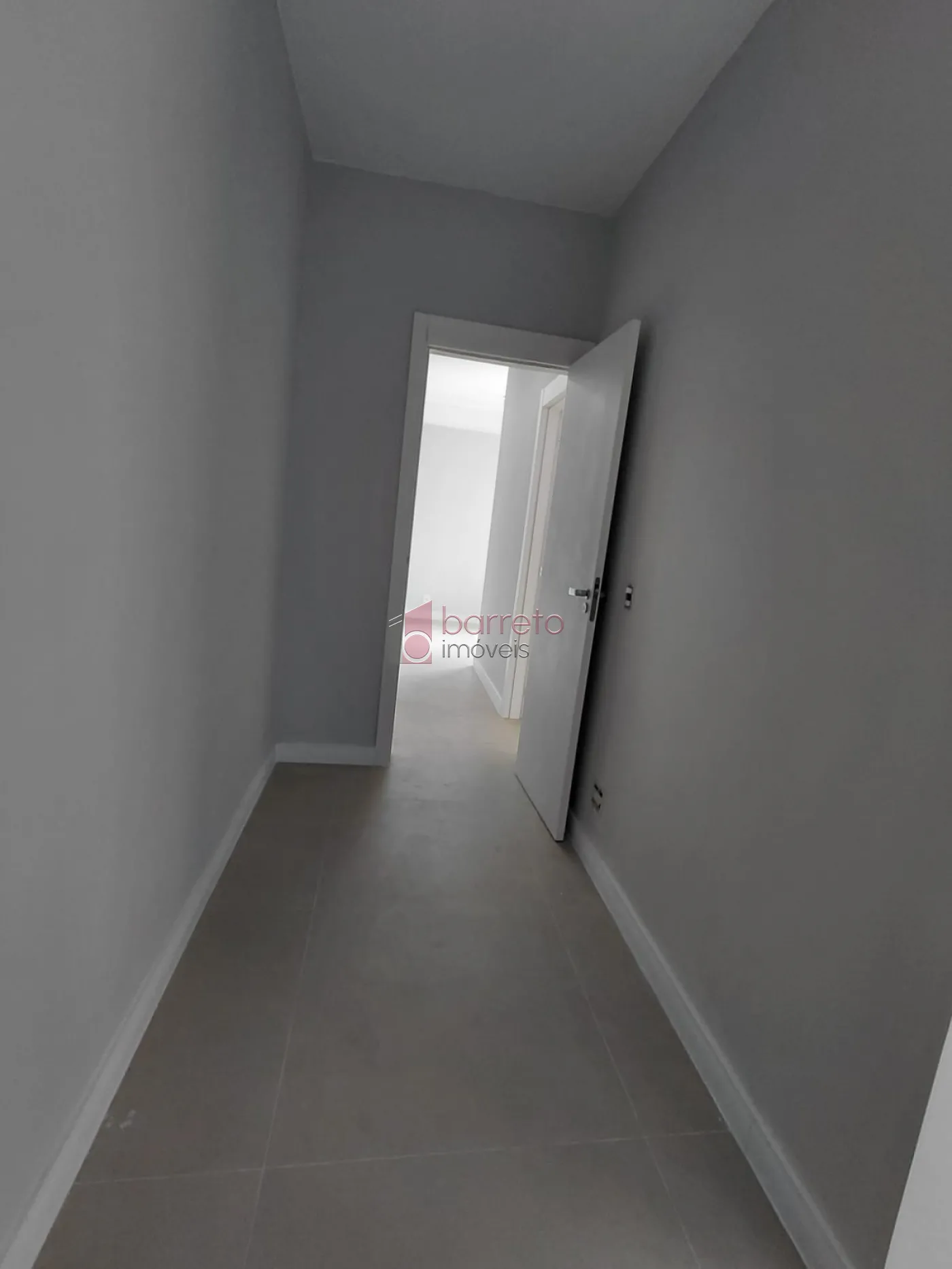 APARTAMENTO À VENDA NO CONDOMÍNIO LA SIERRA NO BAIRRO MEDEIROS EM JUNDIAÍ/SP