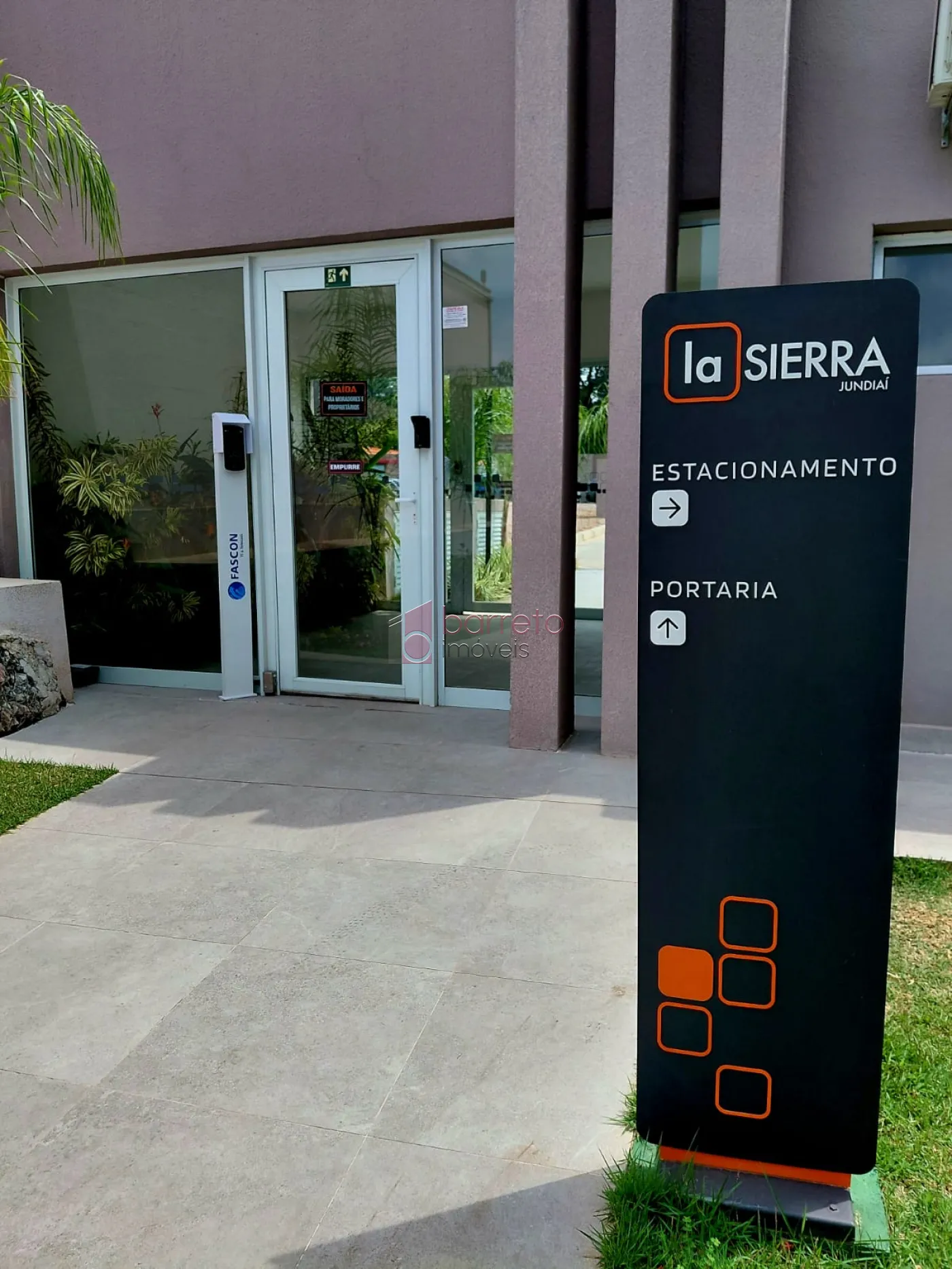 APARTAMENTO À VENDA NO CONDOMÍNIO LA SIERRA NO BAIRRO MEDEIROS EM JUNDIAÍ/SP