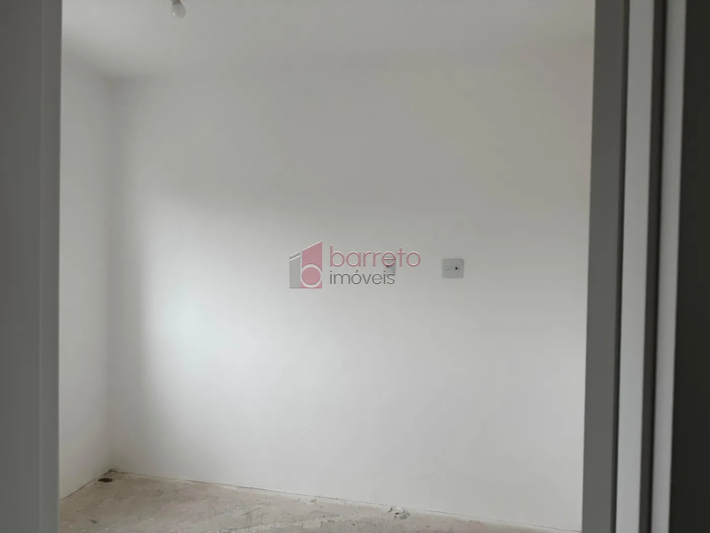 APARTAMENTO À VENDA NO CONDOMÍNIO LA SIERRA – BAIRRO MEDEIROS- JUNDIAÍ/SP