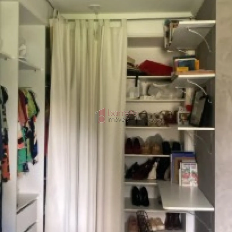 APARTAMENTO À VENDA NO CONDOMÍNIO MORADA DO BARÃO EM JUNDIAÍ/SP