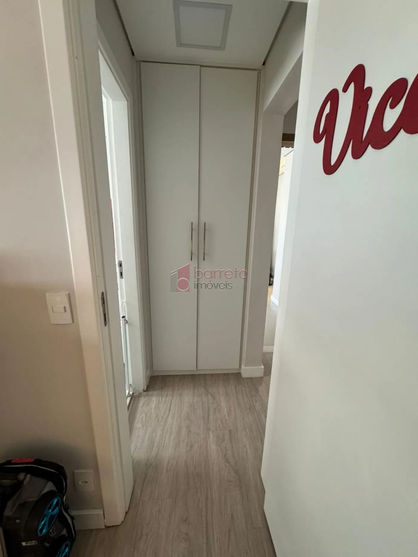 APARTAMENTO SEMI MOBILIADO PARA VENDA NO CONDOMÍNIO TONS DE IPANEMA NO MEDEIROS – JUNDIAÍ/SP