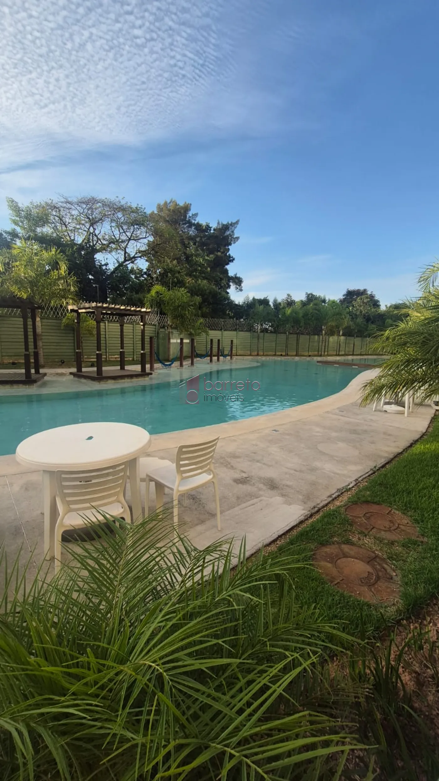 APARTAMENTO À VENDA NO CONDOMÍNIO TONS DE IPANEMA EM JUNDIAÍ/SP