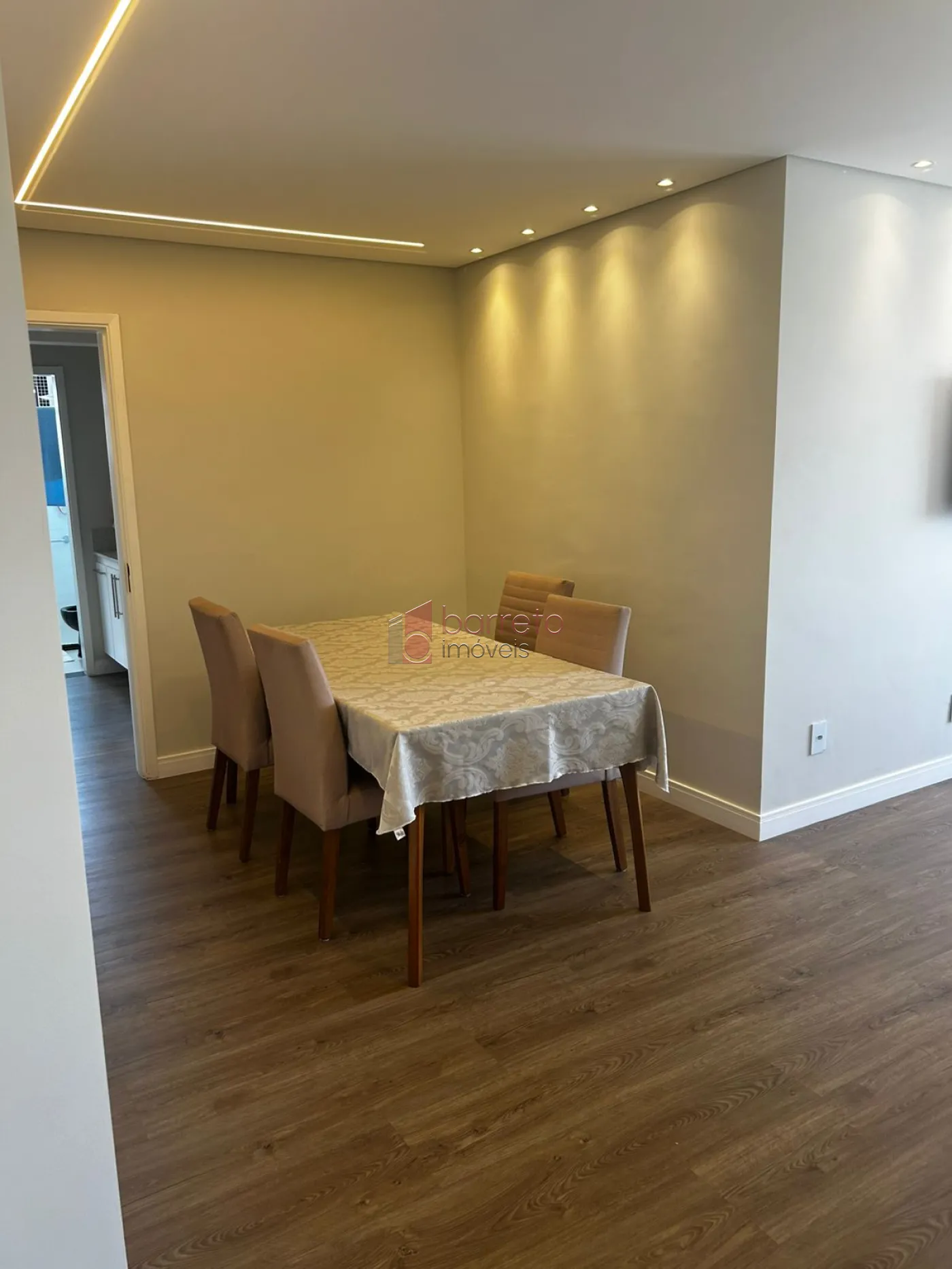 APARTAMENTO À VENDA NO CONDOMÍNIO PASÁRGADA NA VILA DAS HORTÊNCIAS – JUNDIAÍ/SP