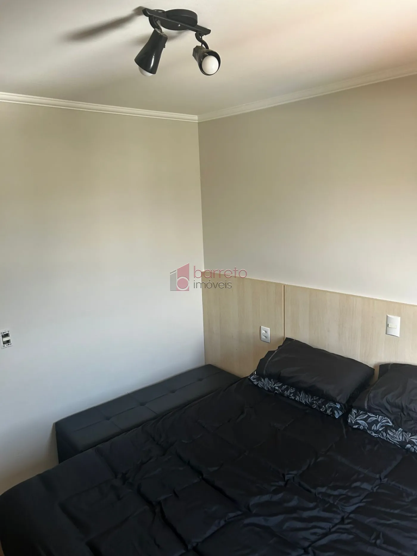 APARTAMENTO À VENDA NO CONDOMÍNIO PASÁRGADA NA VILA DAS HORTÊNCIAS – JUNDIAÍ/SP