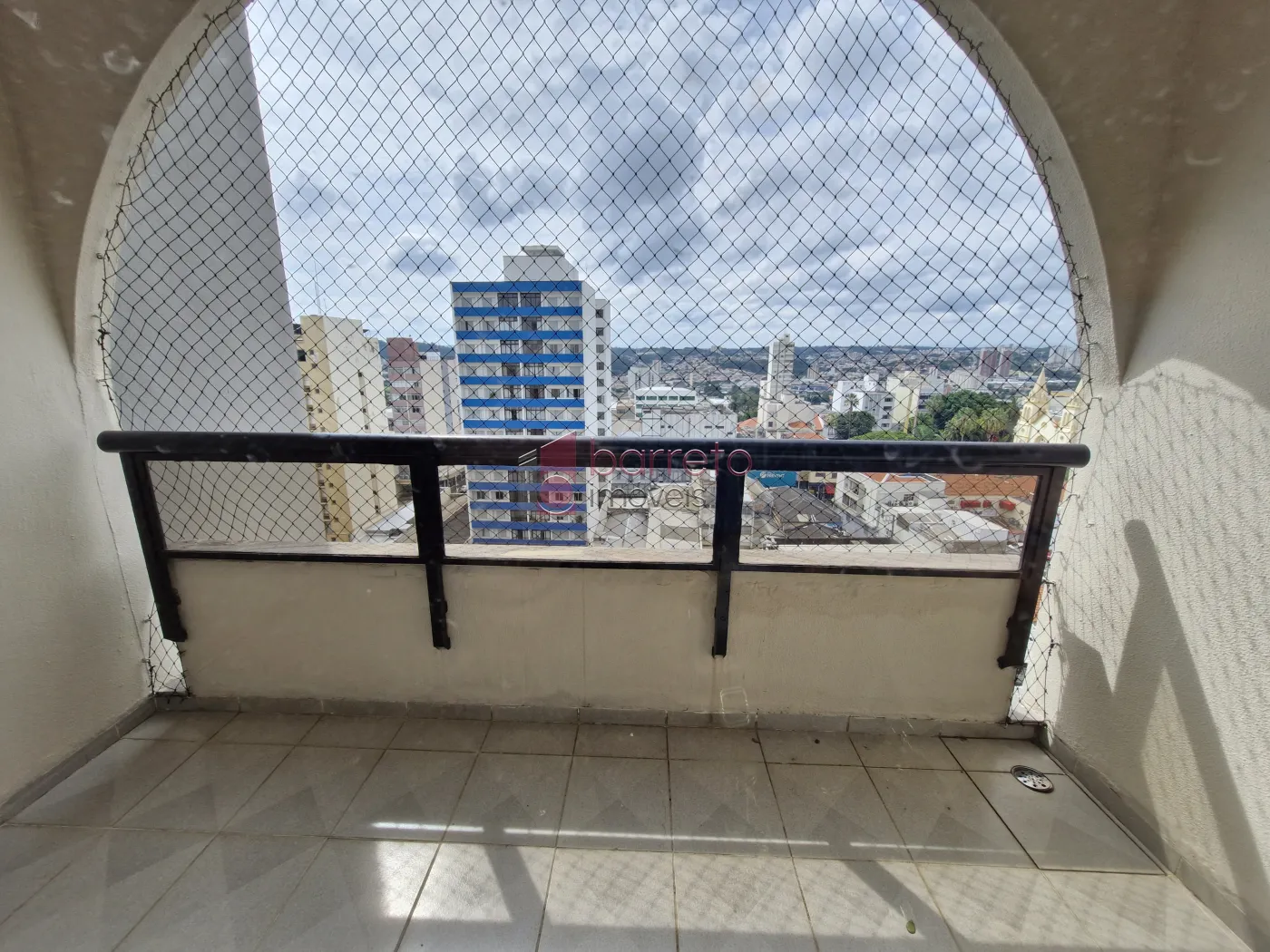 APARTAMENTO PARA LOCAÇÃO E VENDA NO CONDOMÍNIO RESIDENCIAL SENADOR, NO CENTRO DE JUNDIAÍ/SP