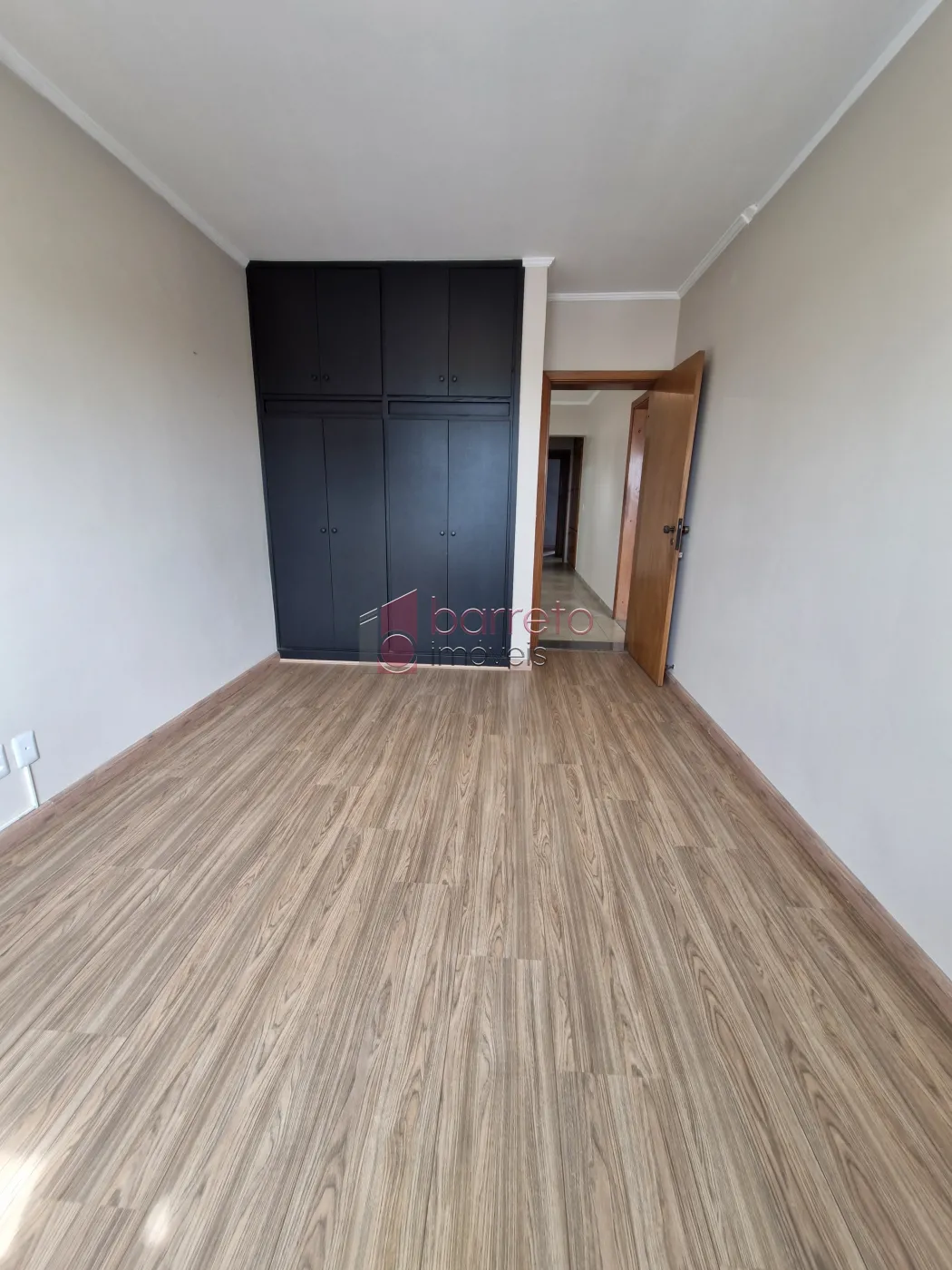 APARTAMENTO PARA LOCAÇÃO E VENDA NO CONDOMÍNIO RESIDENCIAL SENADOR, NO CENTRO DE JUNDIAÍ/SP