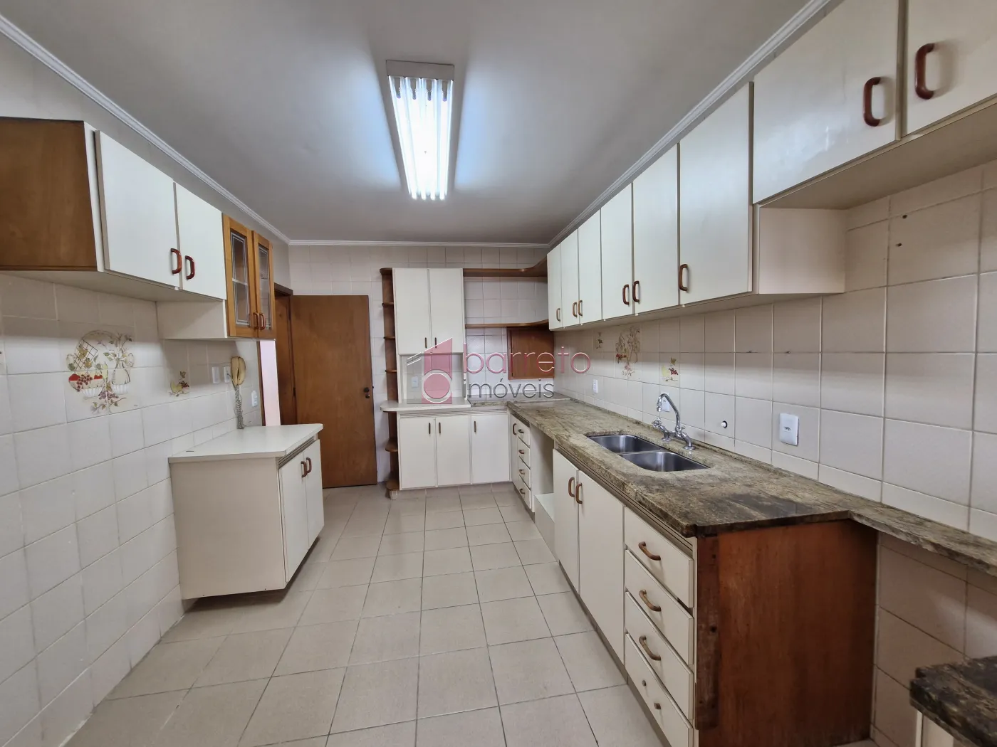 APARTAMENTO PARA LOCAÇÃO E VENDA NO CONDOMÍNIO RESIDENCIAL SENADOR, NO CENTRO DE JUNDIAÍ/SP