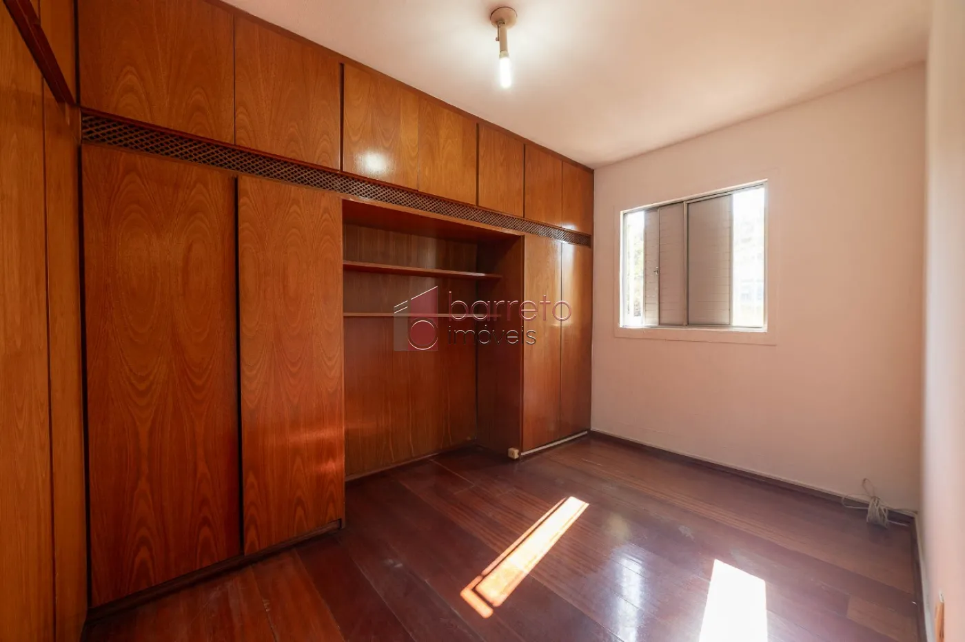 APARTAMENTO À VENDA NO CONDOMÍNIO RESIDENCIAL IRIS NO BAIRRO PONTE SÃO JOÃO EM JUNDIAÍ/SP