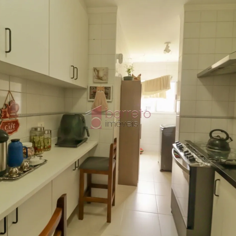 APARTAMENTO À VENDO NO CONDOMÍNIO PARACATU EM JUNDIAÍ/SP