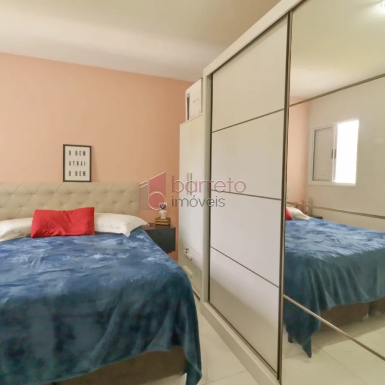 APARTAMENTO À VENDO NO CONDOMÍNIO PARACATU EM JUNDIAÍ/SP