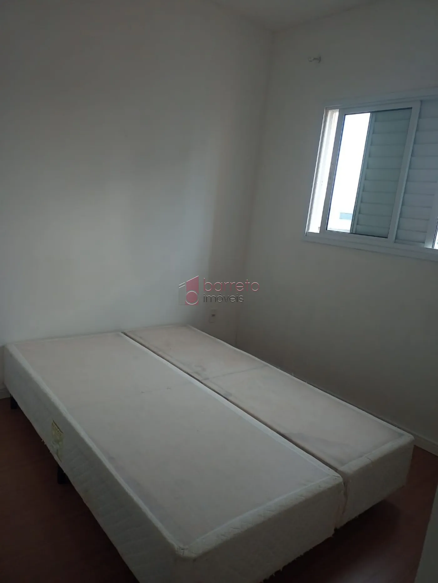 APARTAMENTO SEMI MOBILIADO PARA VENDA E LOCAÇÃO NO EDIFÍCIO TULIPAS GARDEN – JUNDIAÍ/SP